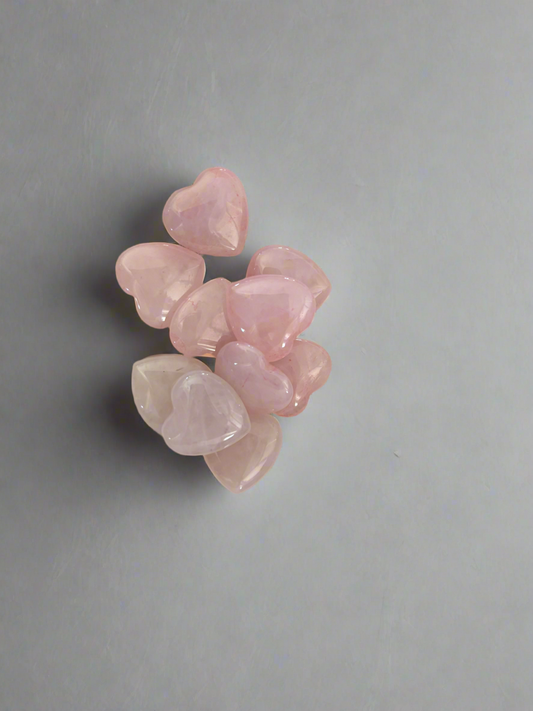 Heart shaped pink quartz